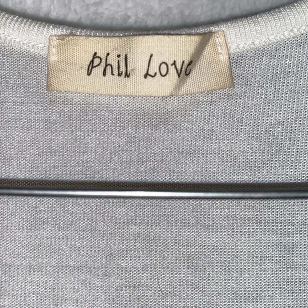 NWOT FLORAL COW SKULL TANK TOP - Picture 3 of 4